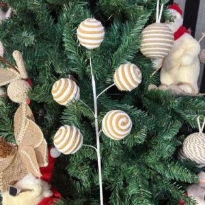 Rama decorativa bochas de soga